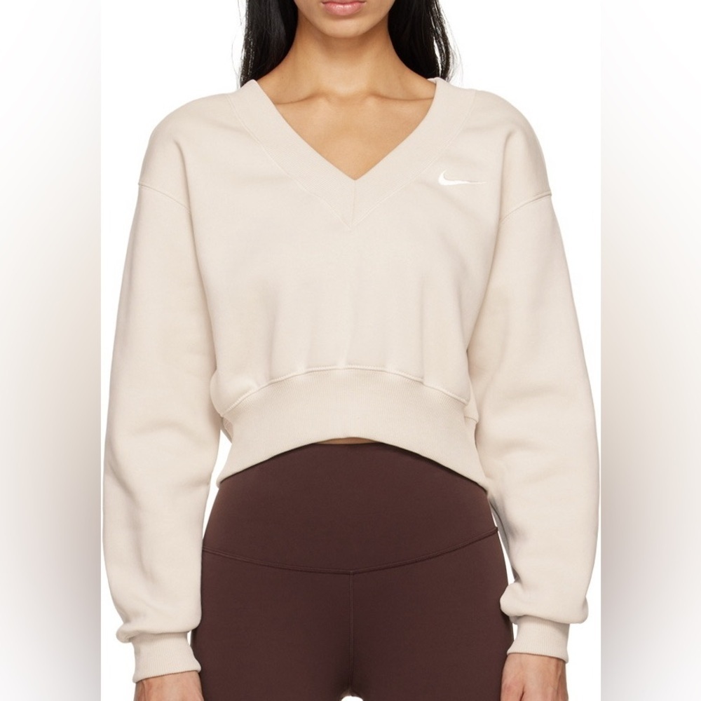 Nike Sportswear Phoenix Fleece Women's Cropped V-Neck Sweatshirt 
Size: Large